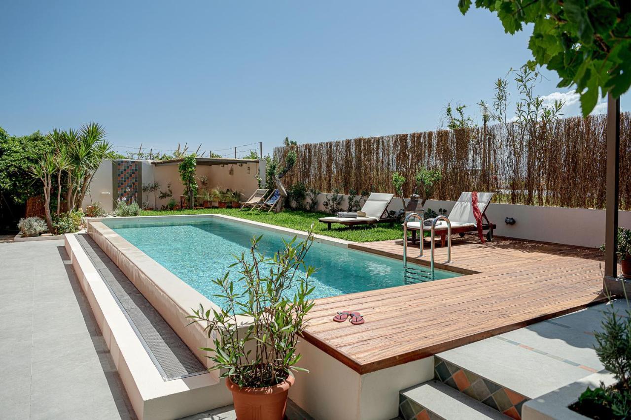 Вилла The House By The Sea Като-Даратсо Экстерьер фото